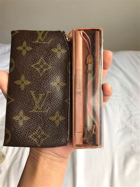 louis vuitton keychain wallet mens|authentic louis vuitton key pouch.